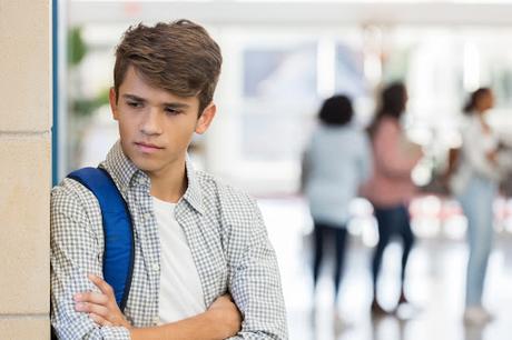 DO SOMETHING! 6 Alarming Signs that Your Child is a Victim of Bullying in School