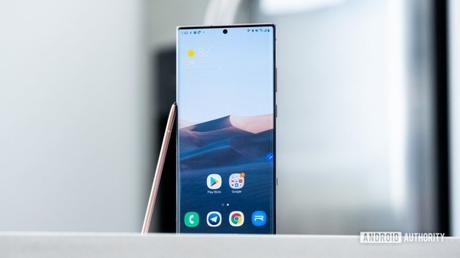 Should Samsung keep the Galaxy Note? Pros and cons Should Samsung keep the Galaxy Note? Pros and cons