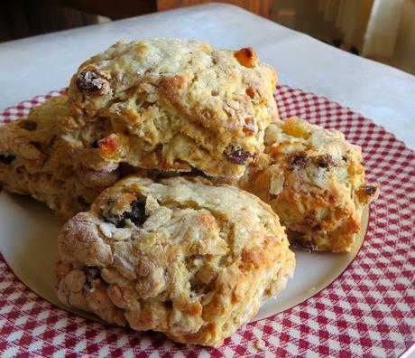 Christmas Oat Scones