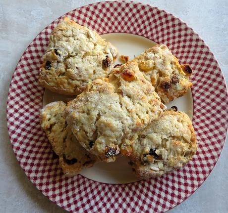 Christmas Oat Scones