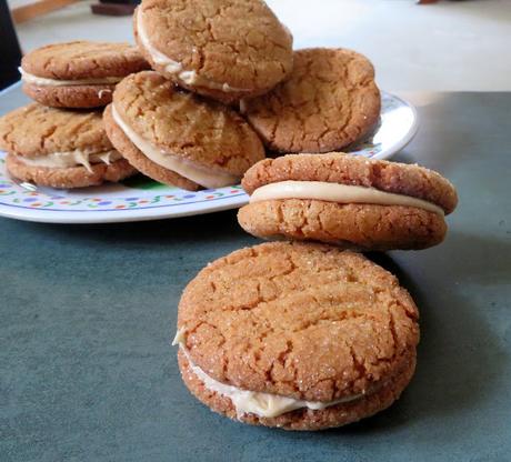 Peanut Butter Crinkle Cookies