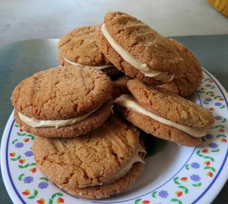 Peanut Butter Crinkle Cookies