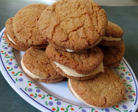 Peanut Butter Crinkle Cookies