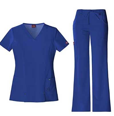 8 Best Scrubs for Nurses 2020