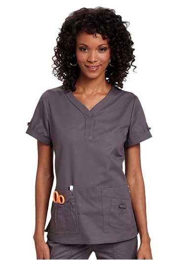 8 Best Scrubs for Nurses 2020