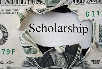 Bold 10k no essay scholarship picture