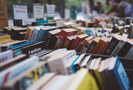 Bookstore Marketing 101: 7 Smart Ways To Promote Your Bookstore