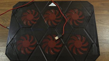 Pccooler PC-R6 laptop cooler review