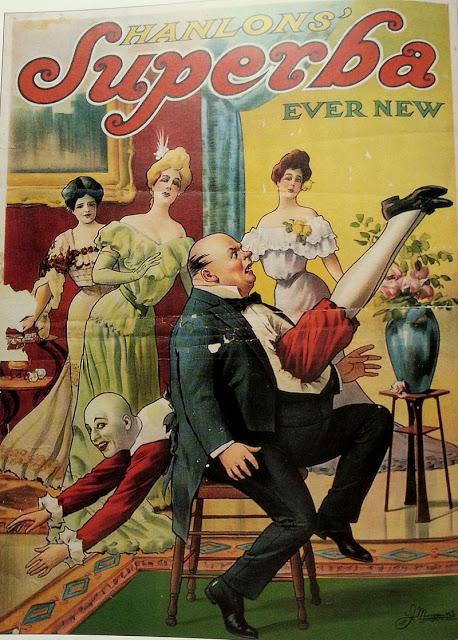 Tuesday 8th December - The Kiss Tuesday 8th December - The Kiss