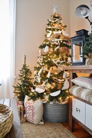 Simple and Affordable Christmas Decoration Ideas You Should Try