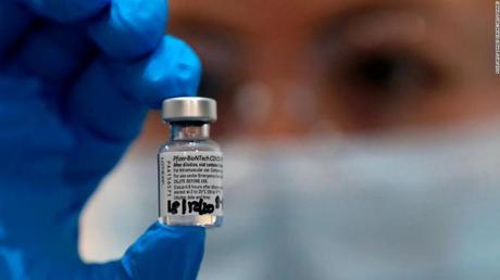 Coronavirus vaccine: FDA issues emergency use authorization for Pfizer/BioNTech Covid-19 vaccine