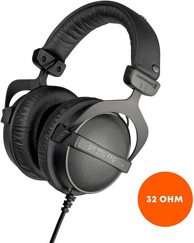 12 Comfortable Headphones for Glasses Wearers
