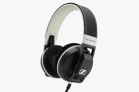 12 Comfortable Headphones for Glasses Wearers