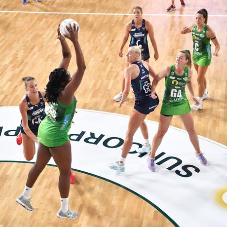 Aussie team fined heavily for cheating !!