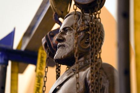 Robert E. Lee statue removed from U.S. Capitol
