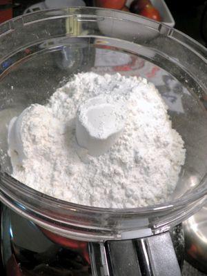 Erbazzone crust - Add flour