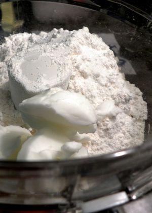 Erbazzone crust - Add flour & fats