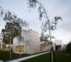 House in Ovar by Paula Santos