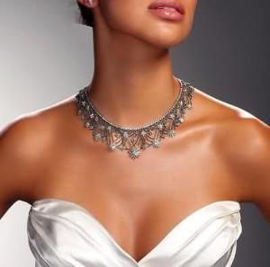 the right wedding jewelry for your gown, wedding dress jewelry