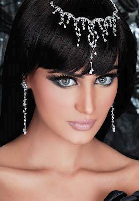 Pakistani top model Mehreen Syed