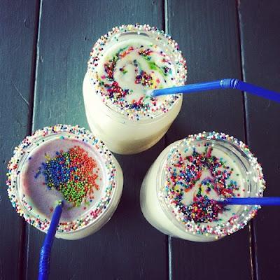 Cake Batter Milkshakes in a Mason Jar!