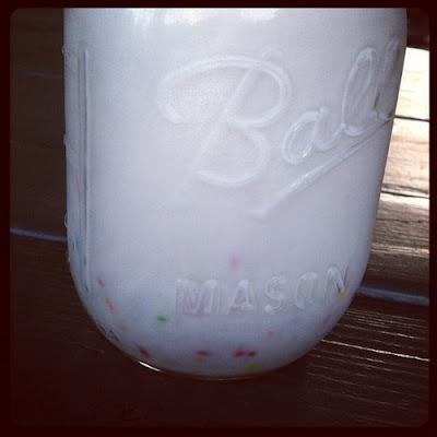 Cake Batter Milkshakes in a Mason Jar!