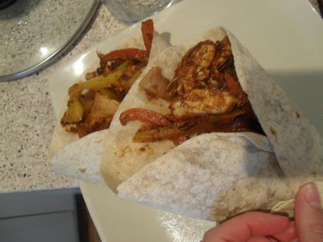 Mates Meals: Sharwoods Tikka Wrap Kit