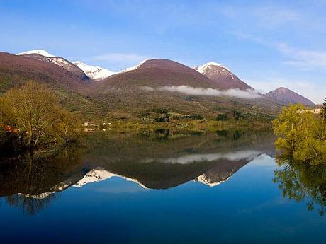 LIVING IN A GREAT NATIONAL PARK. IN DEFENSE OF NATURE