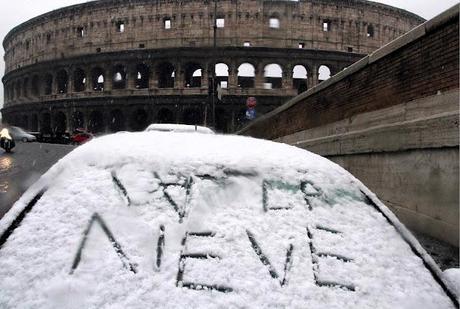 ITALY, ICE AND SNOW