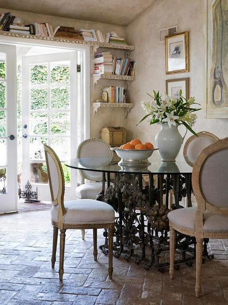 Perfect little dining rooms