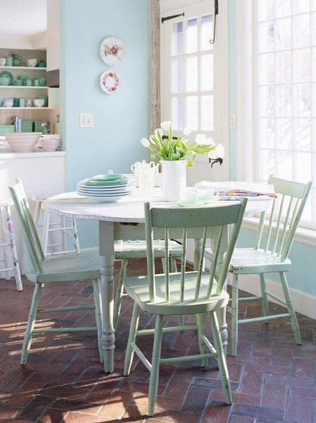 Perfect little dining rooms