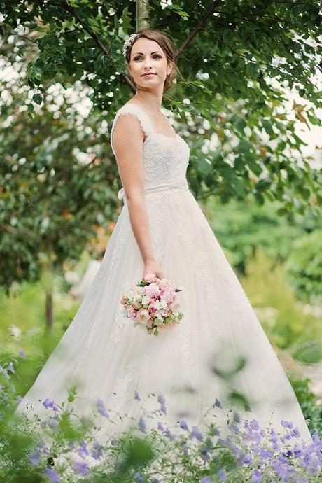 designer wedding dress blog Love Bridal (13)