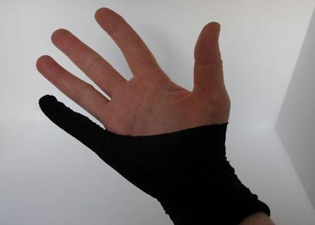 LEARN - How to Make an iPad Drawing Glove