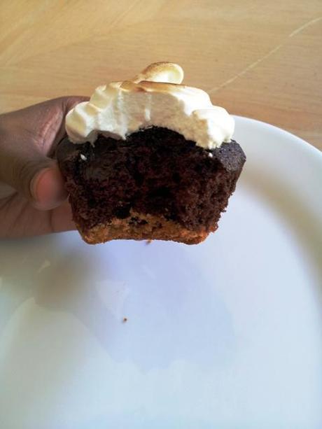 S ‘mores Cupcakes