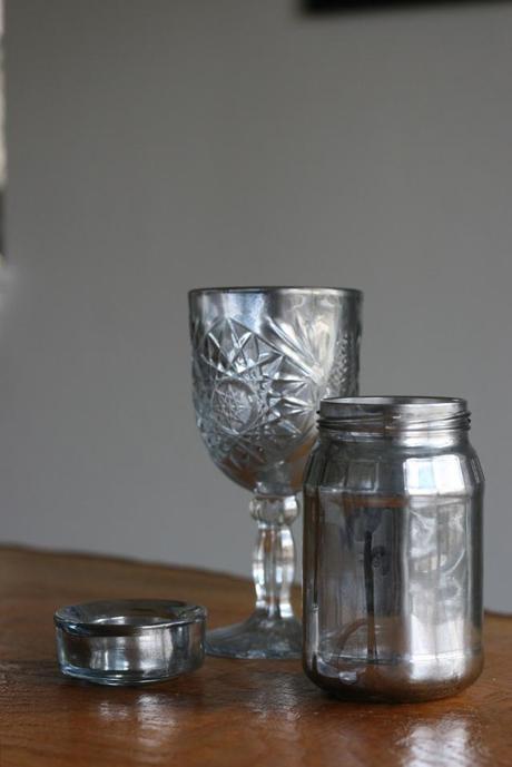 DIY: vintage mercury glass vignette