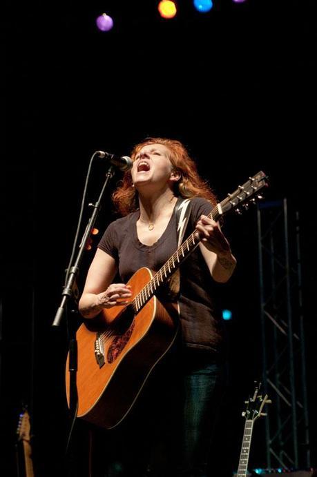 Neko Case Fest 8 NIKO CASE PLAYED THE LOWDOWN HUDSON BLUES FEST [PHOTOS]