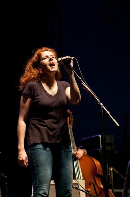 Neko Case Fest 5 NIKO CASE PLAYED THE LOWDOWN HUDSON BLUES FEST [PHOTOS]