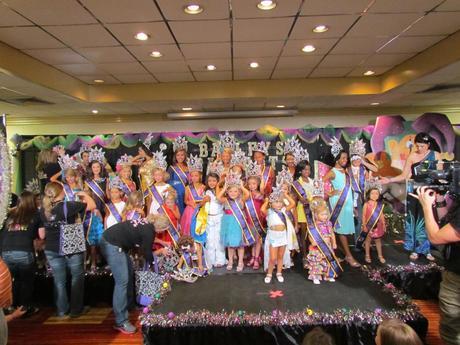 Toddlers & Tiaras: Jump Up And Try To Catch A Handful Of Crazy Beads, Because It’s Time For Miss Mardi Gras Madness! Whatever Floats Your Float.