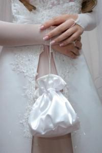 New Latest Bridal Hand Clutches For Girls 2012