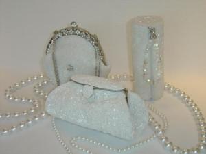 New Latest Bridal Hand Clutches For Girls 2012