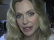 Video: Support Kristin Bauer Straten’s Kickstarter Africa