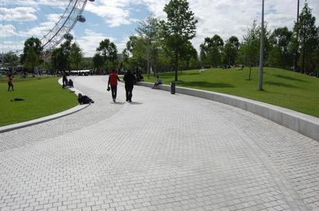 Jubilee Gardens, London - Paving