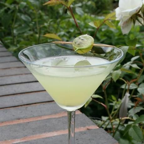 Gooseberry & Elderflower Martini