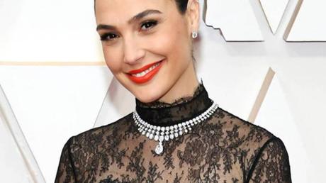 Gal Gadot Breaks Her Silence on Backlash Over Cleopatra Casting