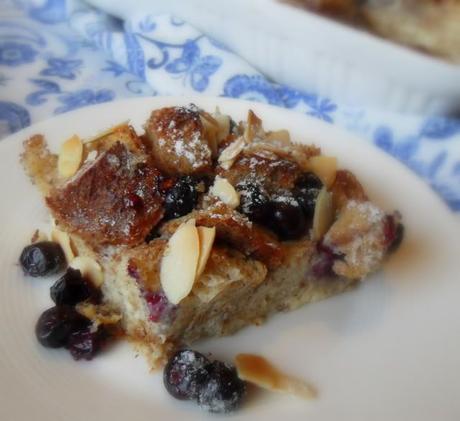 Blueberry & Almond Breakfast Bake