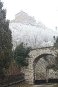 POEM: Awaiting Winter [Sonnet]