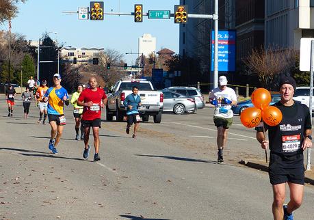 Mike Sohaskey in mile 16 of the Route 66 Marathon