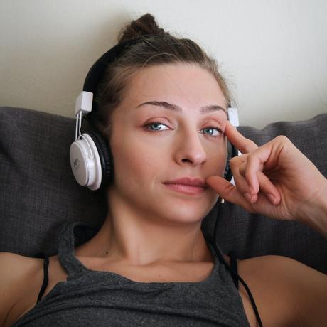 5 Reasons to Listen to Music All the Time at Home