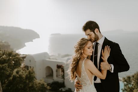 Ultra romantic wedding in Limassol with hydrangeas and fairylights ultra-romantic-wedding-limassol-hydrangeas-fairylights_02x