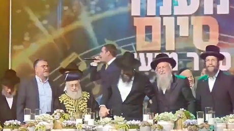 Rabbi vs Rabbi